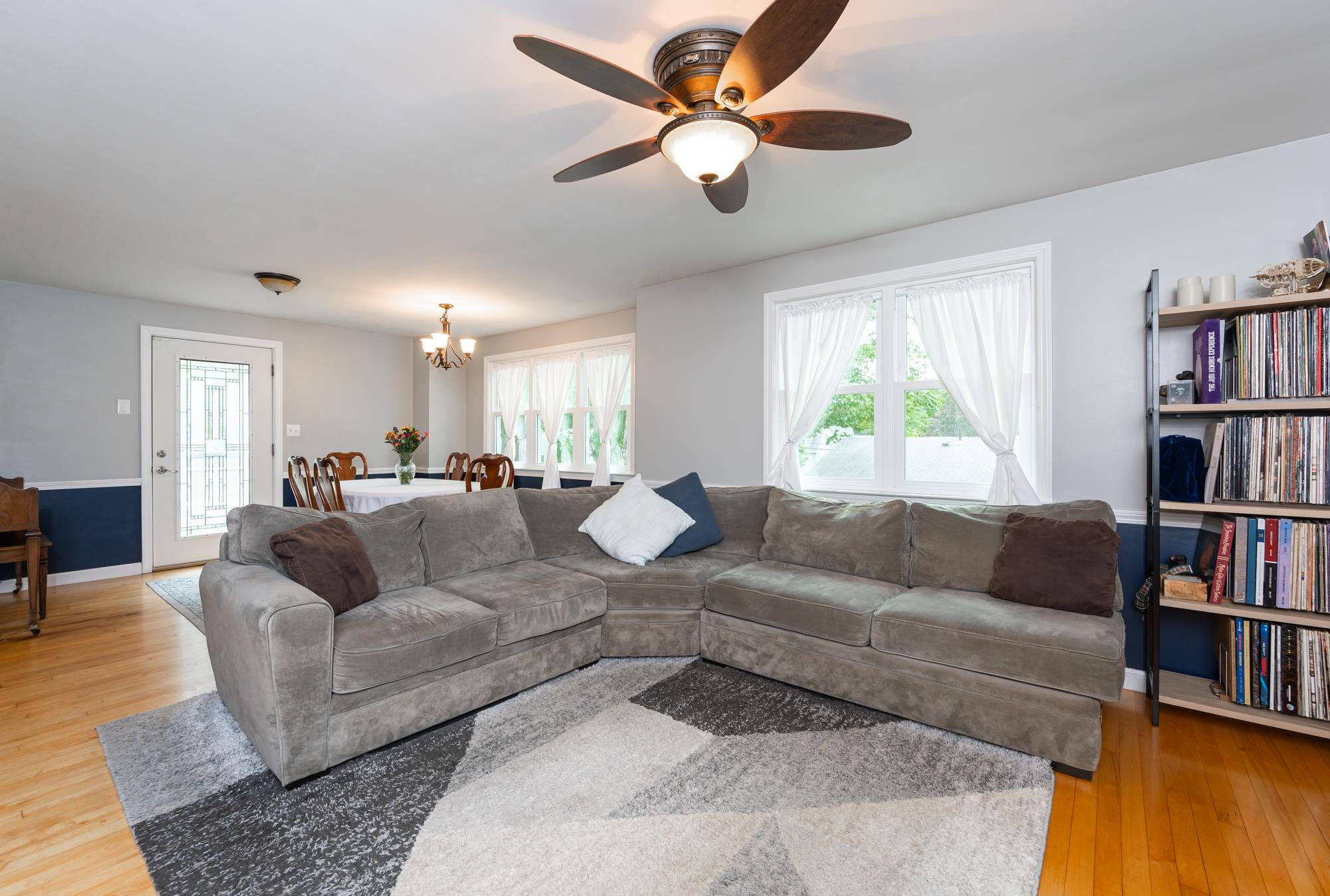 244 Hillhaven Road Manchester, NH 03104 - Photo 6 of 35