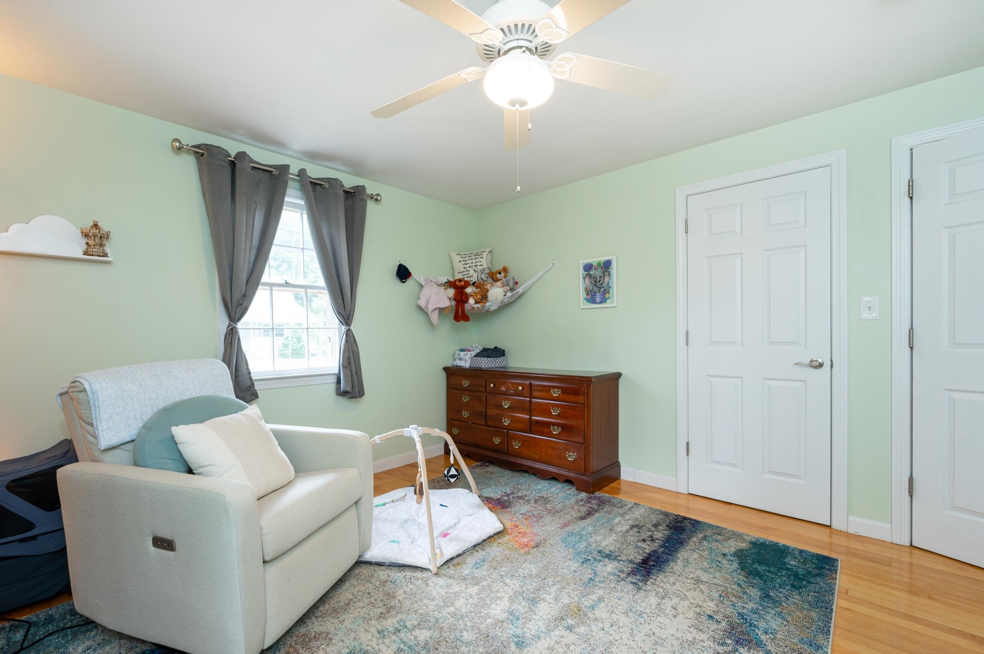 244 Hillhaven Road Manchester, NH 03104 - Photo 9 of 35