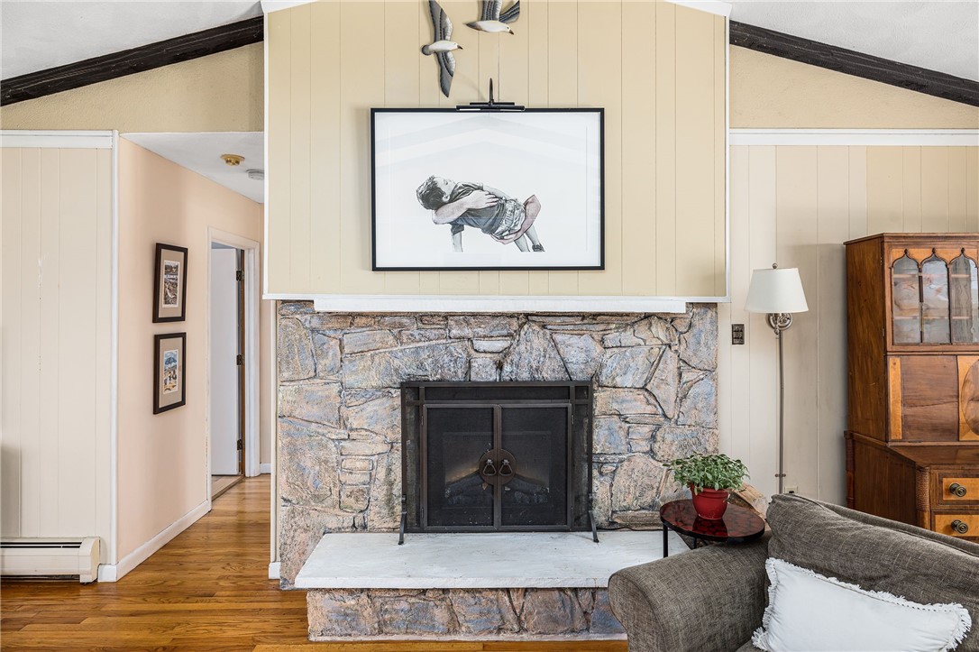 35 Brookwood Road Bristol, RI 02809 - Photo 19 of 48