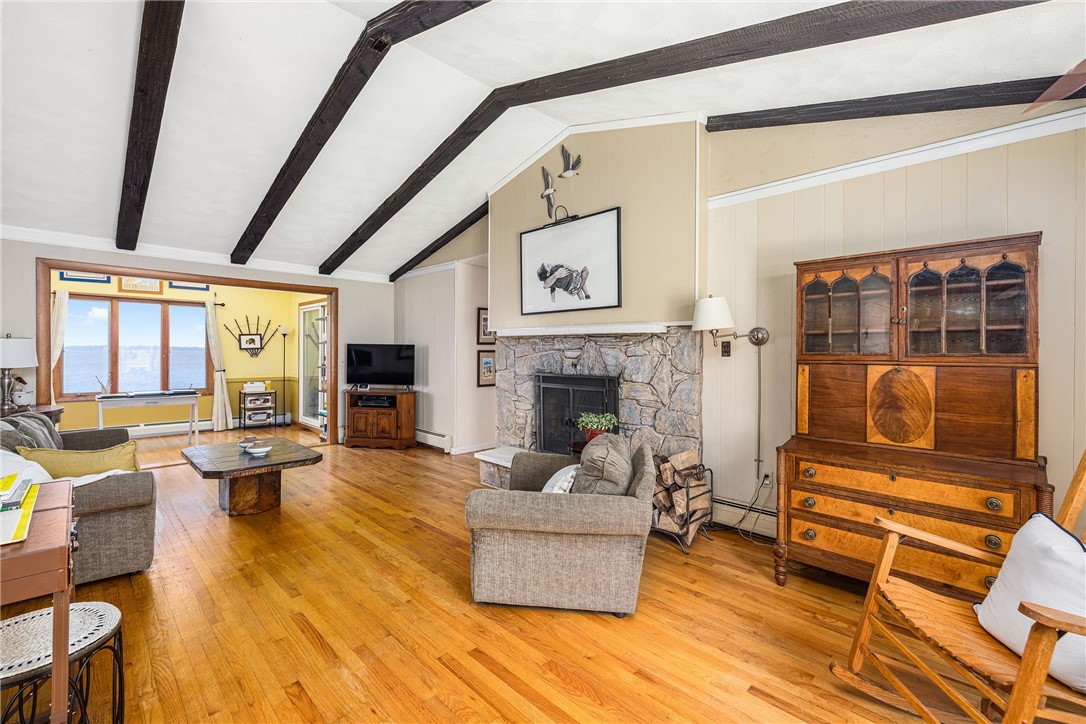 35 Brookwood Road Bristol, RI 02809 - Photo 20 of 48