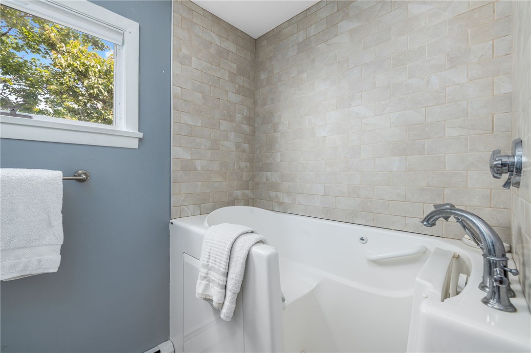 35 Brookwood Road Bristol, RI 02809 - Photo 28 of 48