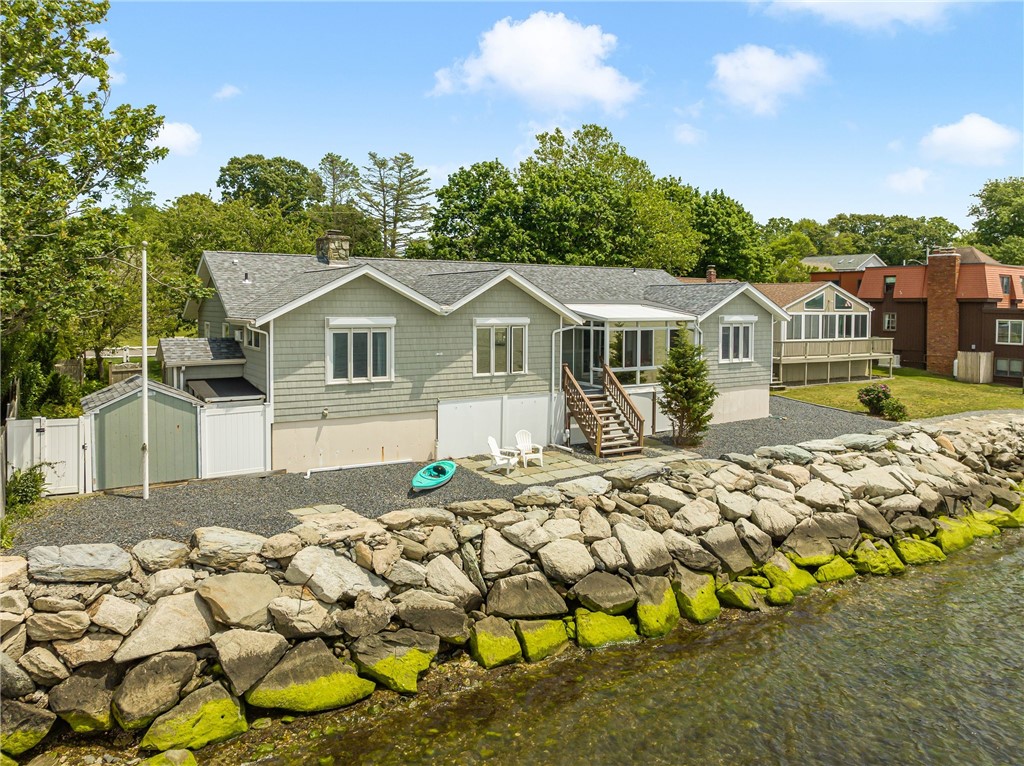 35 Brookwood Road Bristol, RI 02809 - Photo 7 of 48