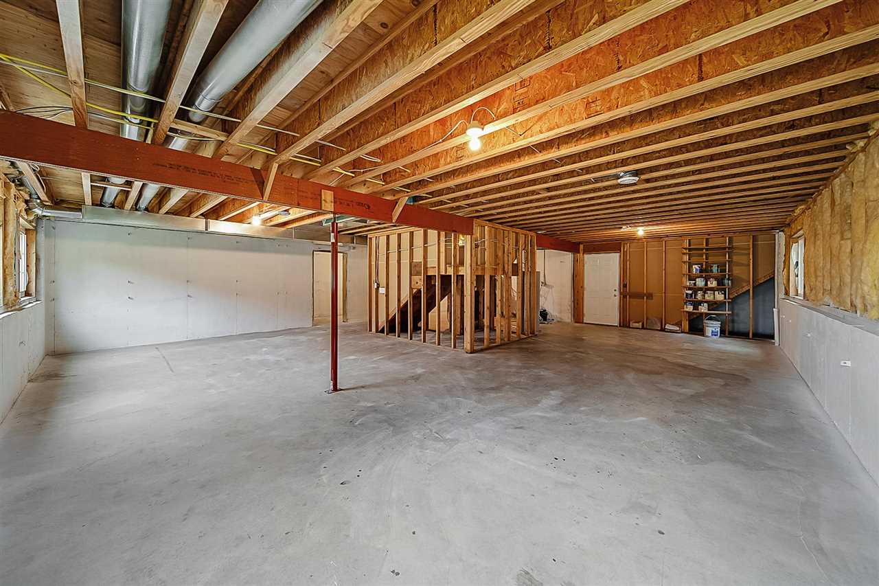 3011 Timberline Drive Riverside, IA 52327 - Photo 36 of 38 Gallery Image 36