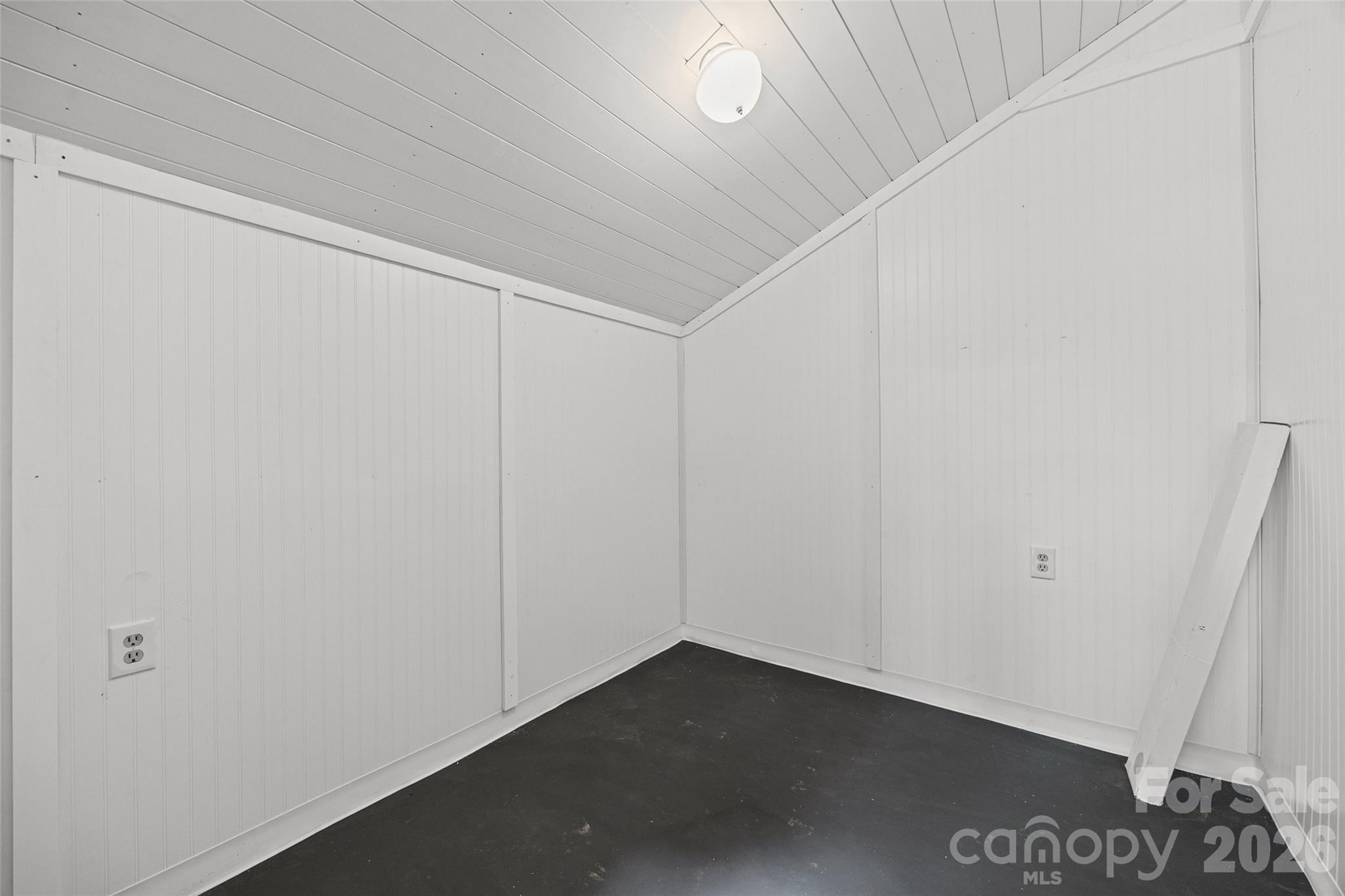 5950 Lake Wylie Road Clover, SC 29710 - Photo 26 of 36