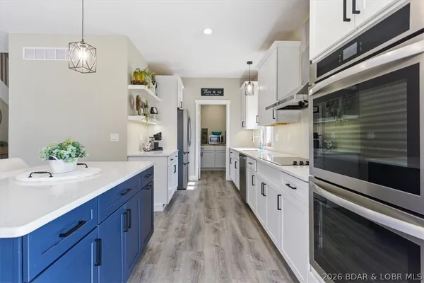 $837,000 | 11 Cardinal Circle, Lake Ozark, MO 65049