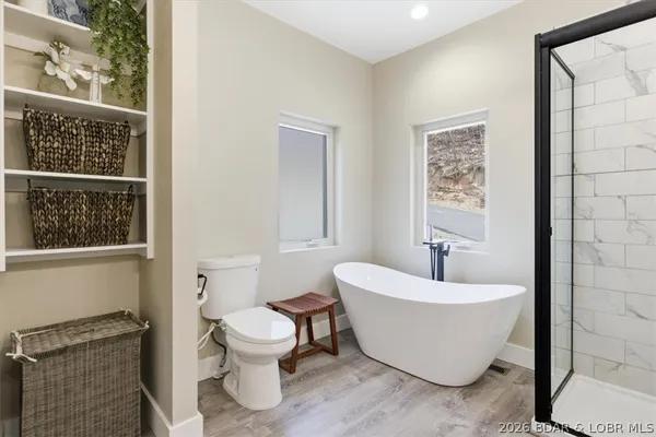 $837,000 | 11 Cardinal Circle, Lake Ozark, MO 65049