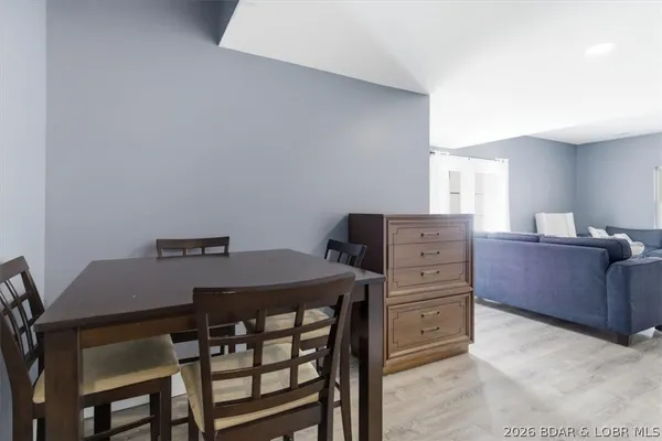 $837,000 | 11 Cardinal Circle, Lake Ozark, MO 65049