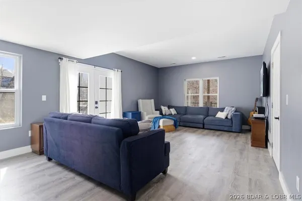 $837,000 | 11 Cardinal Circle, Lake Ozark, MO 65049