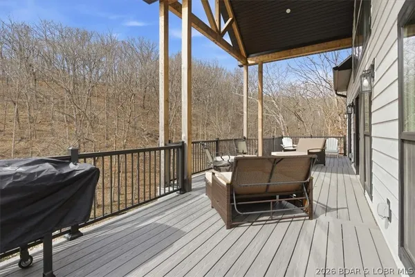 $837,000 | 11 Cardinal Circle, Lake Ozark, MO 65049