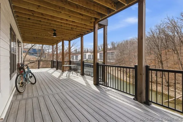 $837,000 | 11 Cardinal Circle, Lake Ozark, MO 65049