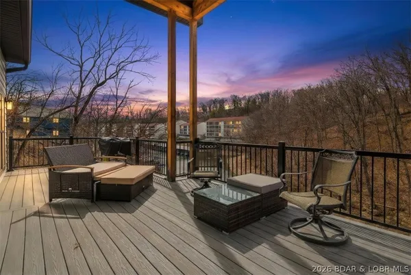 $837,000 | 11 Cardinal Circle, Lake Ozark, MO 65049