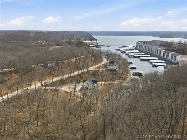 $837,000 | 11 Cardinal Circle, Lake Ozark, MO 65049