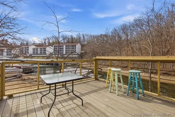 $837,000 | 11 Cardinal Circle, Lake Ozark, MO 65049