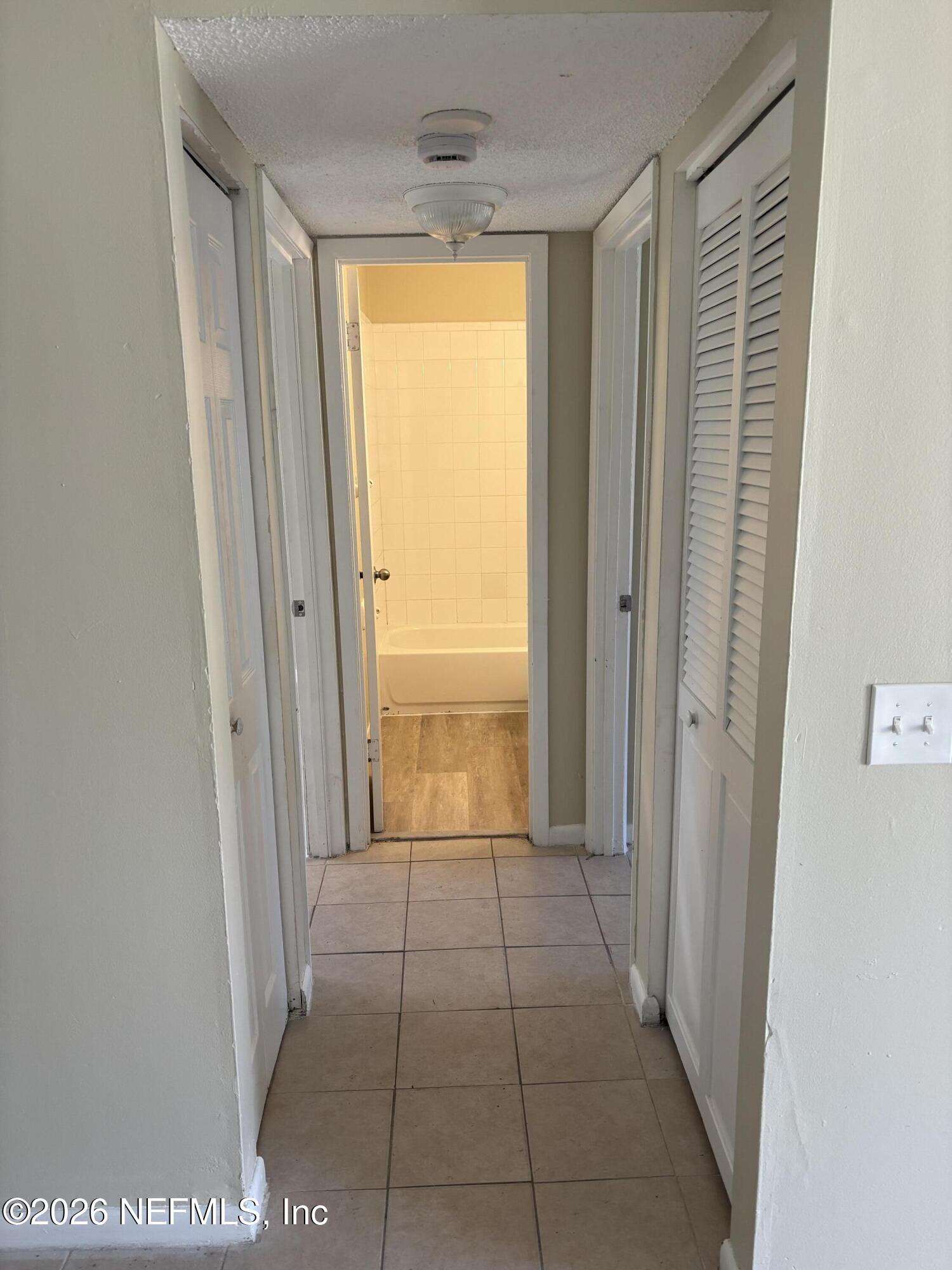 1515 Pullen Road, Unit 4 Jacksonville, FL 32216 - Photo 7 of 14 a view of a hallway