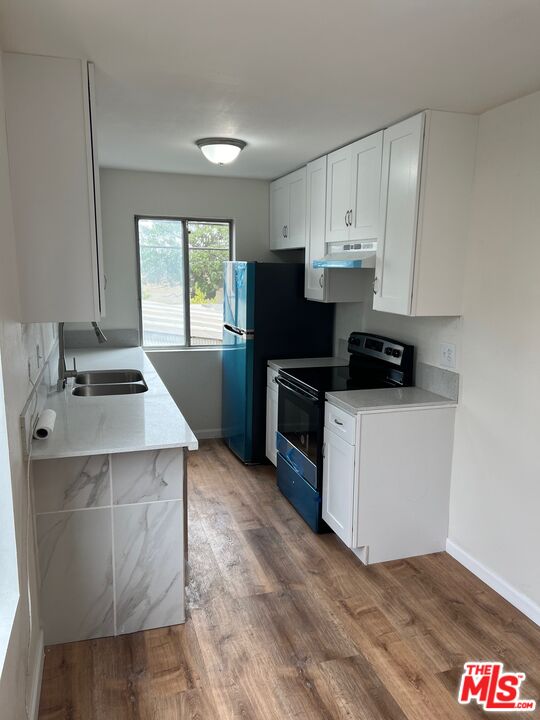 3734 South Canfield Ave Unit 220  