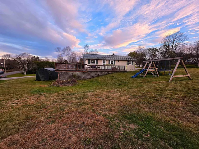 $289,000 | 7 Westwood Parkway, Barre, VT 05641