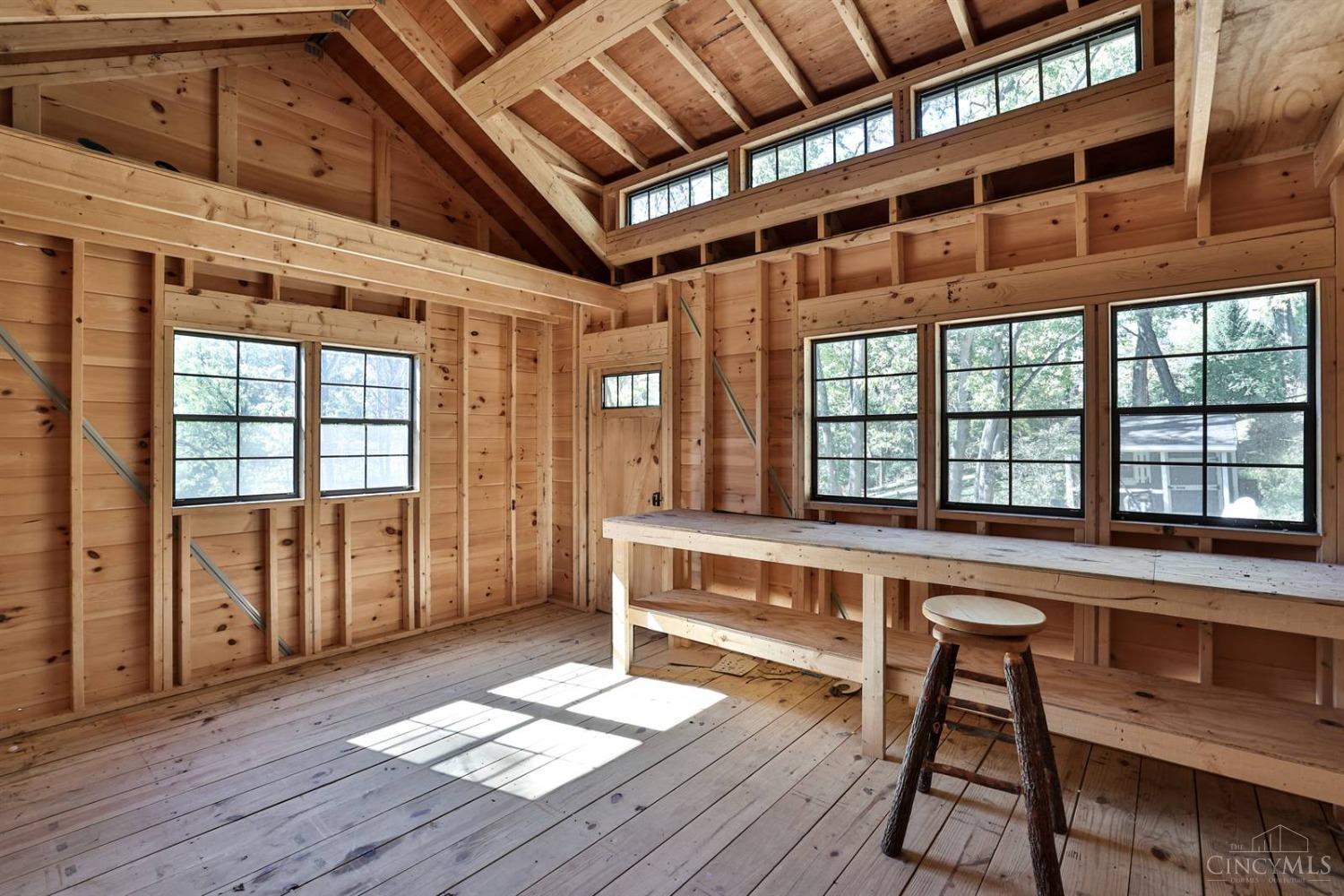 2481 Grandin Road Cincinnati, OH 45208 - Photo 41 of 62 Hobby/workshop interior