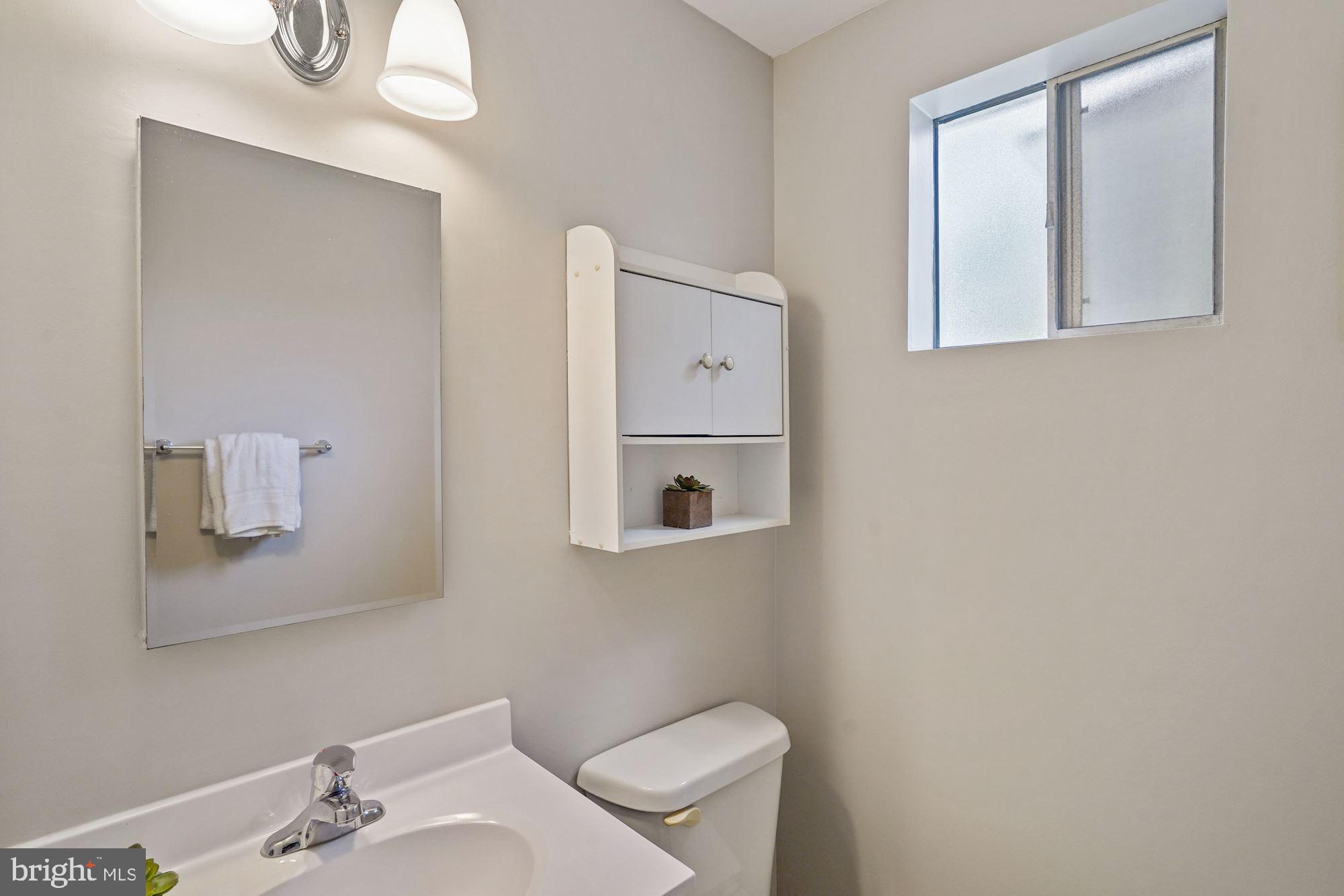 6105 Craft Road Alexandria, VA 22310 - Photo 34 of 44