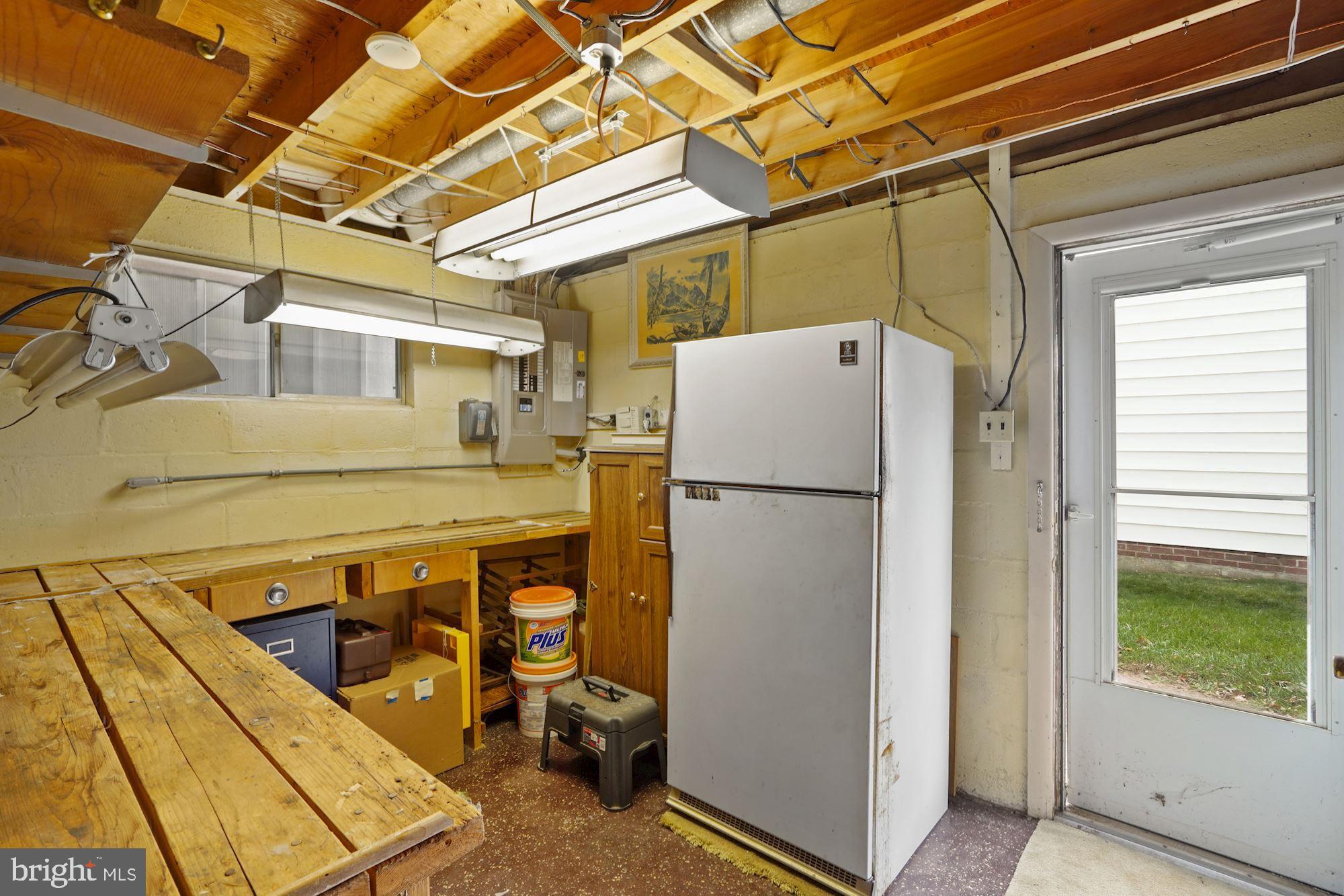 6105 Craft Road Alexandria, VA 22310 - Photo 36 of 44