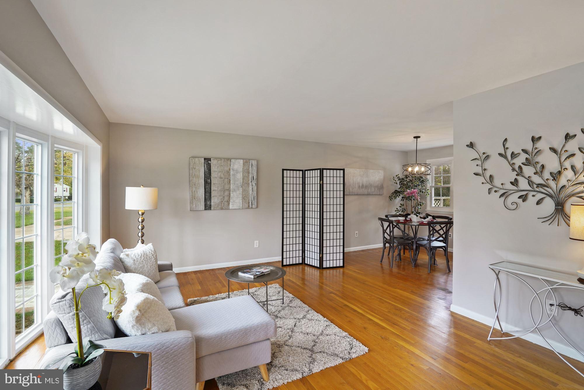 6105 Craft Road Alexandria, VA 22310 - Photo 6 of 44 Hardwood floors main and upper levels