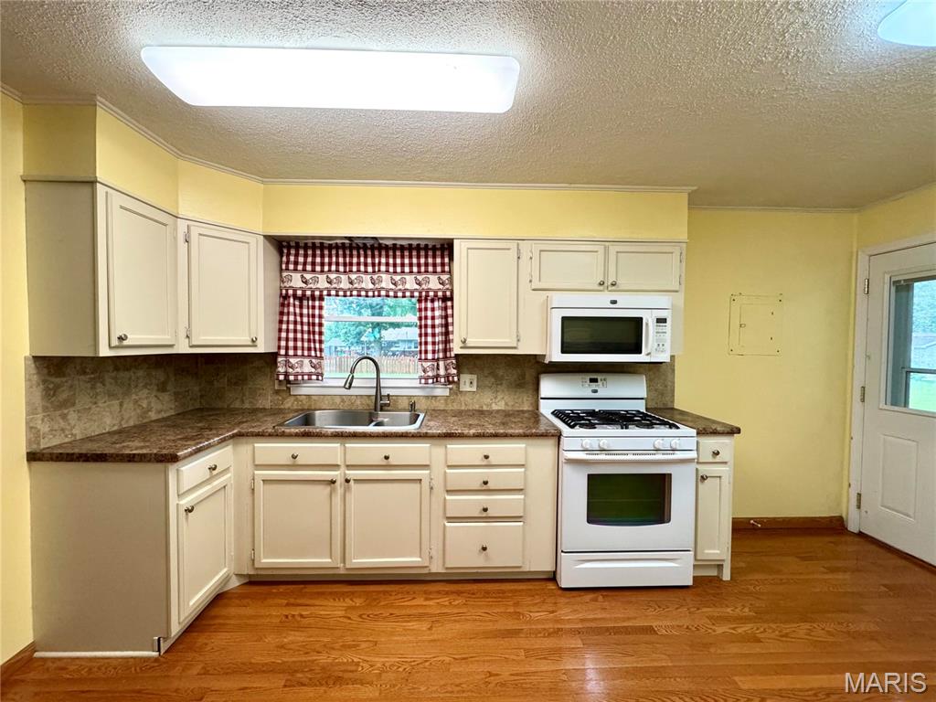 429 Sunset Drive Waterloo, IL 62298 - Photo 8 of 27