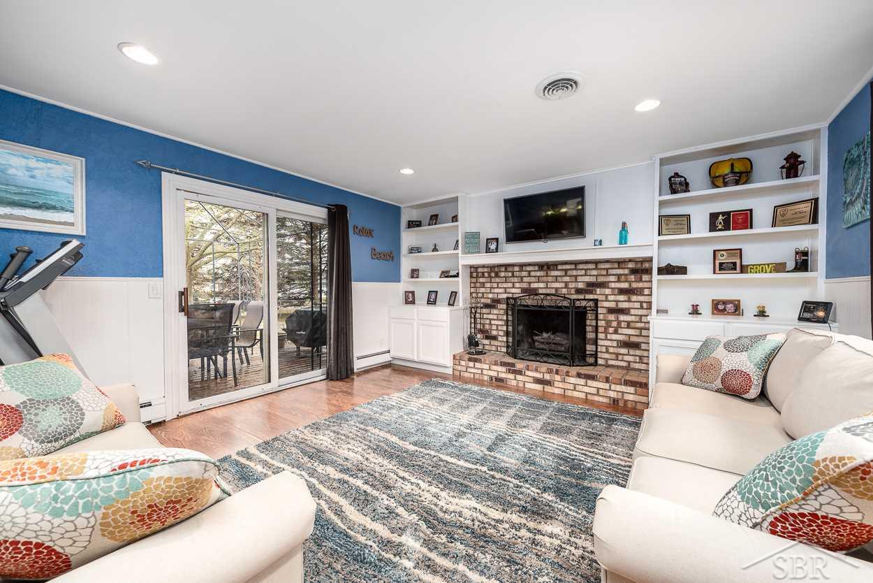 3275 North Thomas Road Freeland, MI 48623 - Photo 7 of 24 50013389-6.JPG