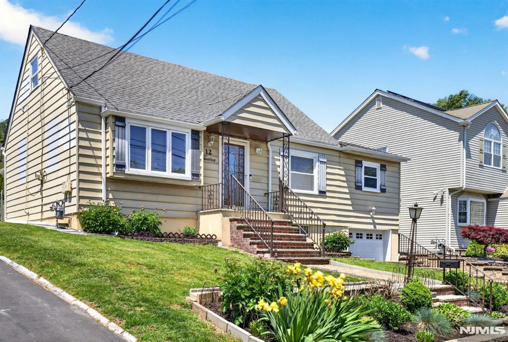 12 Stony Hill Road Clifton, NJ 07013 - Photo 3 of 35