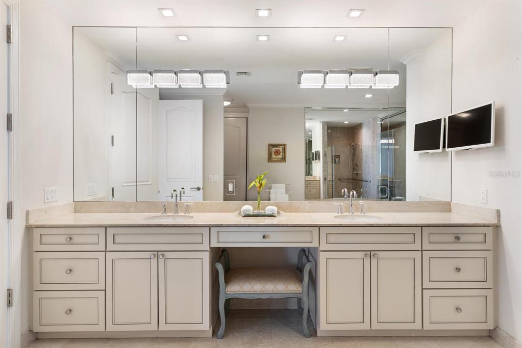 1111 Ritz Carlton Drive, Unit 1803 Sarasota, FL 34236 - Photo 37 of 65