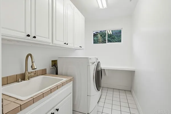 $2,400,000 | 15248 Sleepy Creek Road, El Cajon, CA 92021