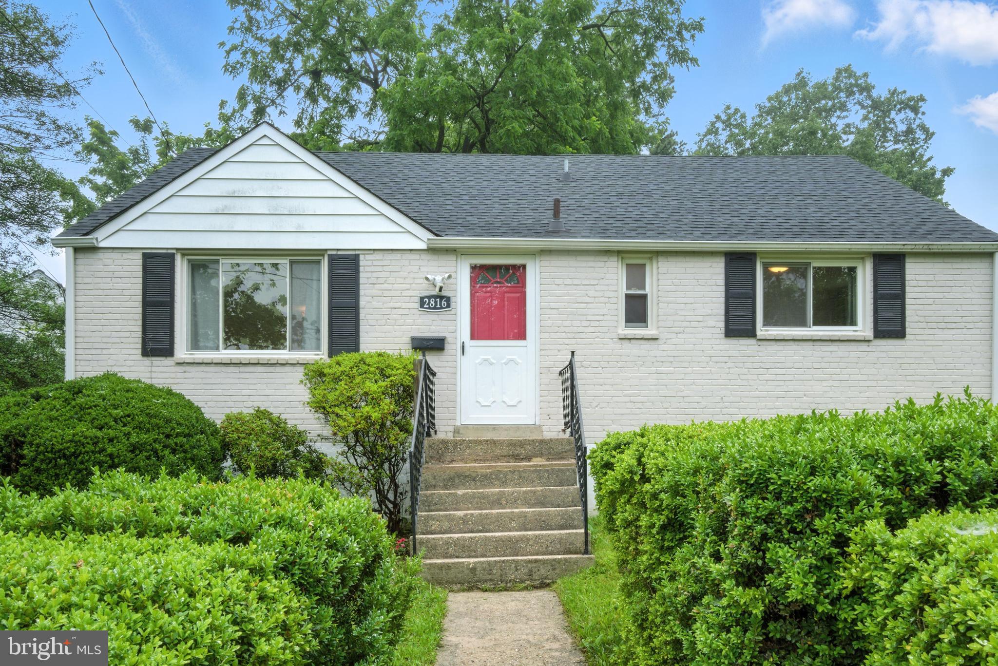 2816 Denley Place Silver Spring, MD 20906 - Photo 3 of 40