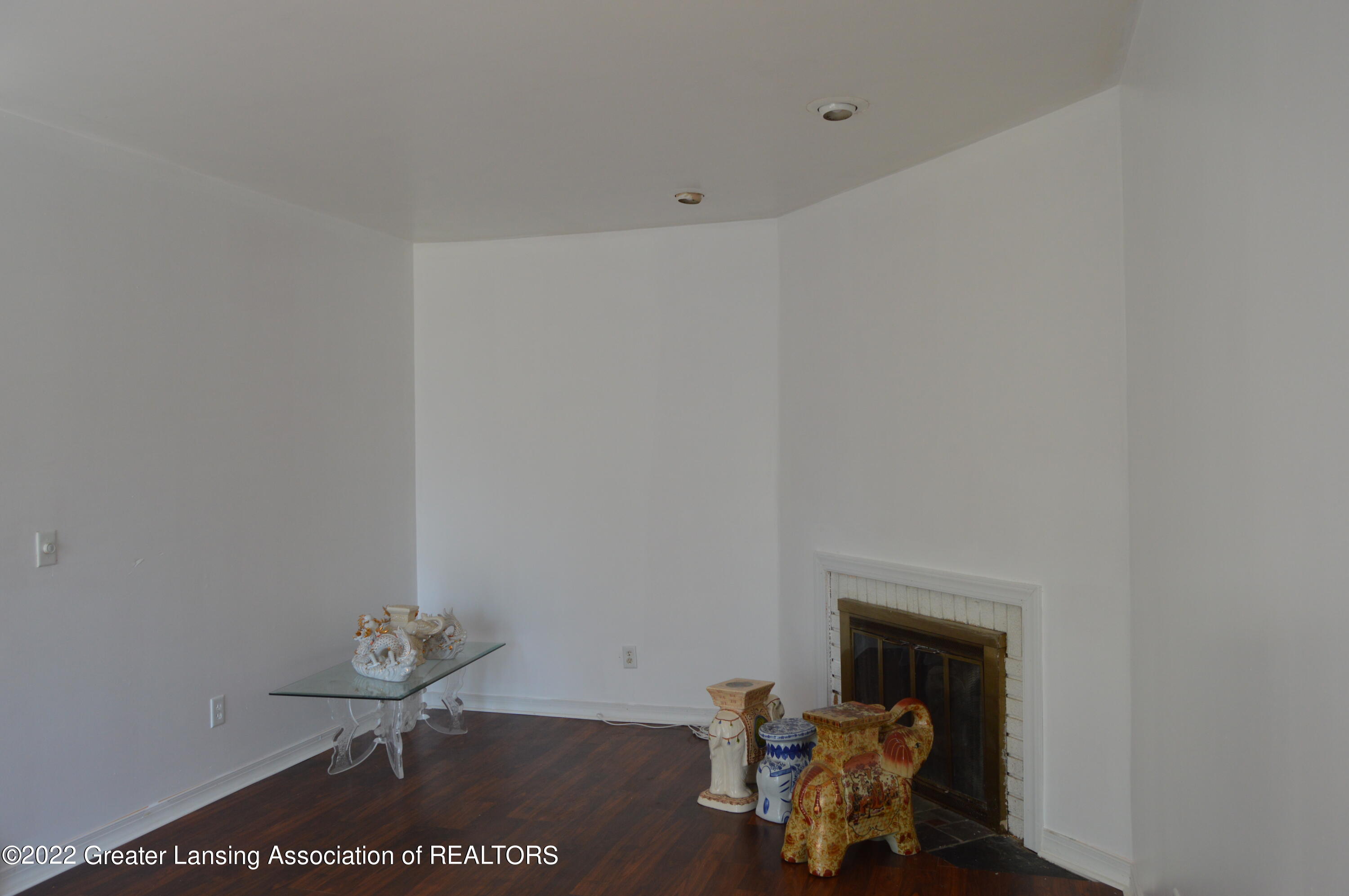 4137 Rivershell Lane