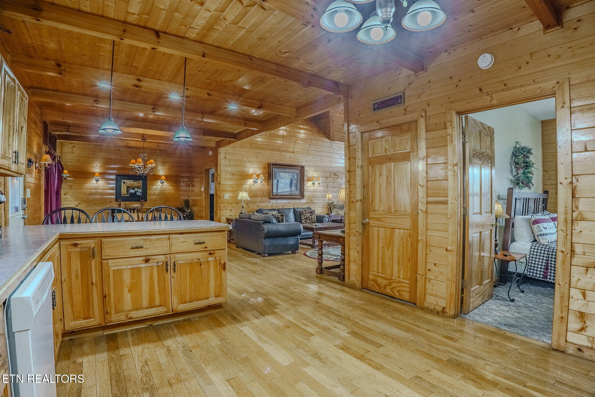 4170 Chamberlain Lane Sevierville, TN 37862 - Photo 13 of 52 9-web-or-mls-_DSC4516-HDR