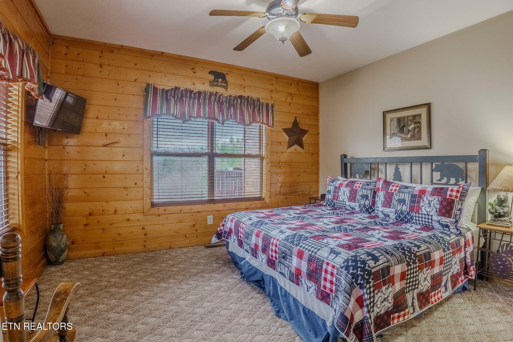 4170 Chamberlain Lane Sevierville, TN 37862 - Photo 16 of 52 15-web-or-mls-_DSC4746-HDR