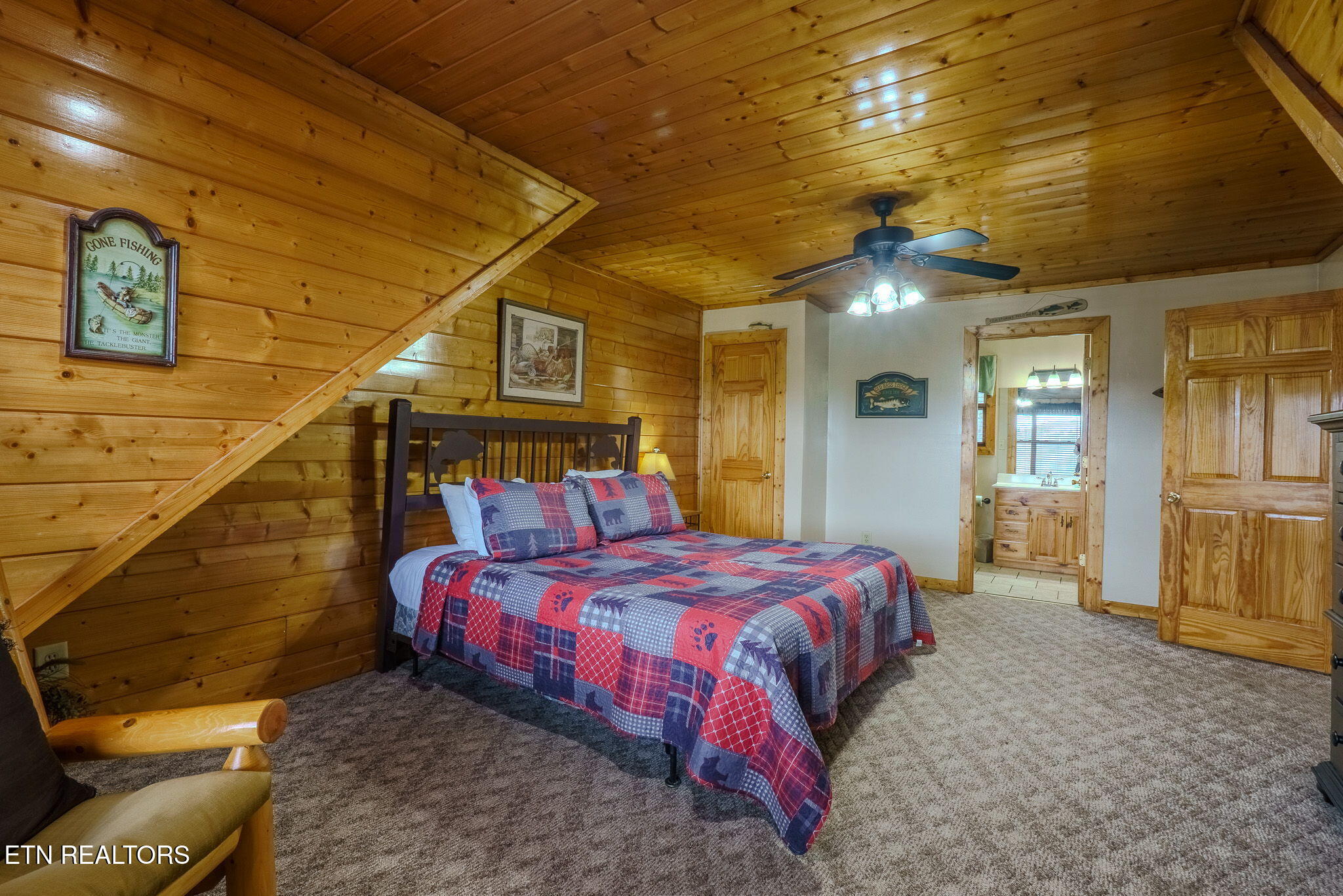 4170 Chamberlain Lane Sevierville, TN 37862 - Photo 27 of 53 25-web-or-mls-_DSC5056-HDR