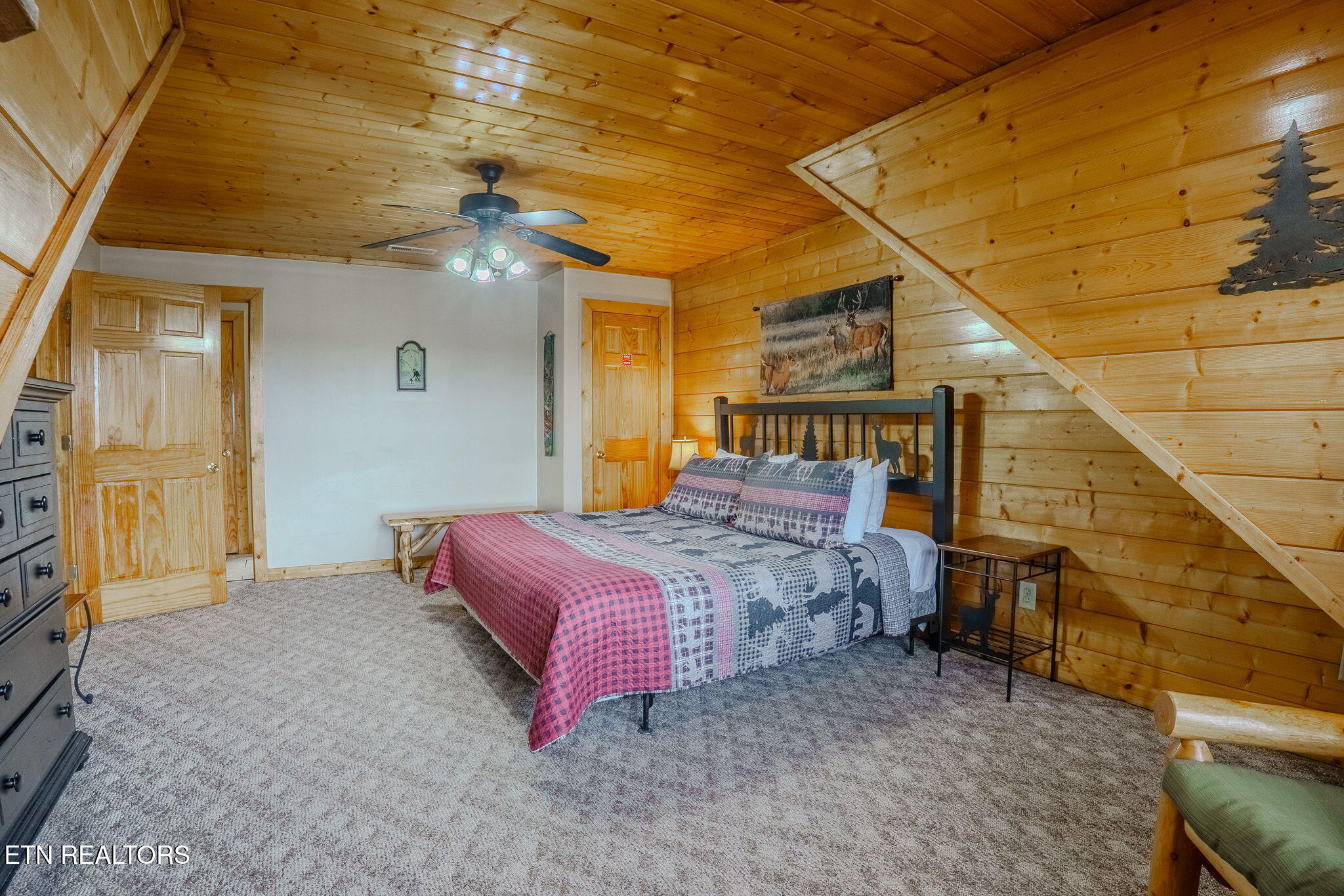 4170 Chamberlain Lane Sevierville, TN 37862 - Photo 31 of 52 30-web-or-mls-_DSC5151-HDR