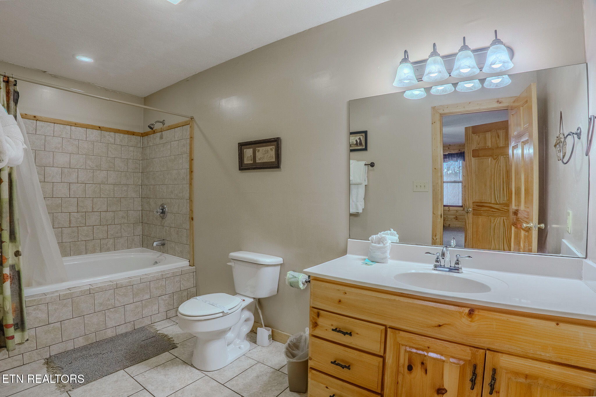 4170 Chamberlain Lane Sevierville, TN 37862 - Photo 42 of 52 41-web-or-mls-_DSC5381-HDR