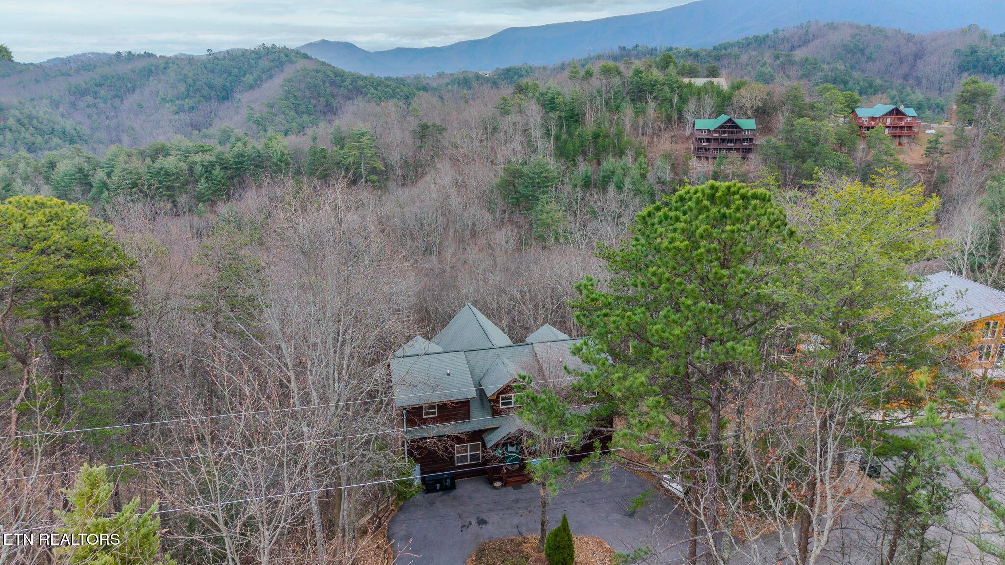 4170 Chamberlain Lane Sevierville, TN 37862 - Photo 52 of 53 47-web-or-mls-DJI_20251223124230_0624_D