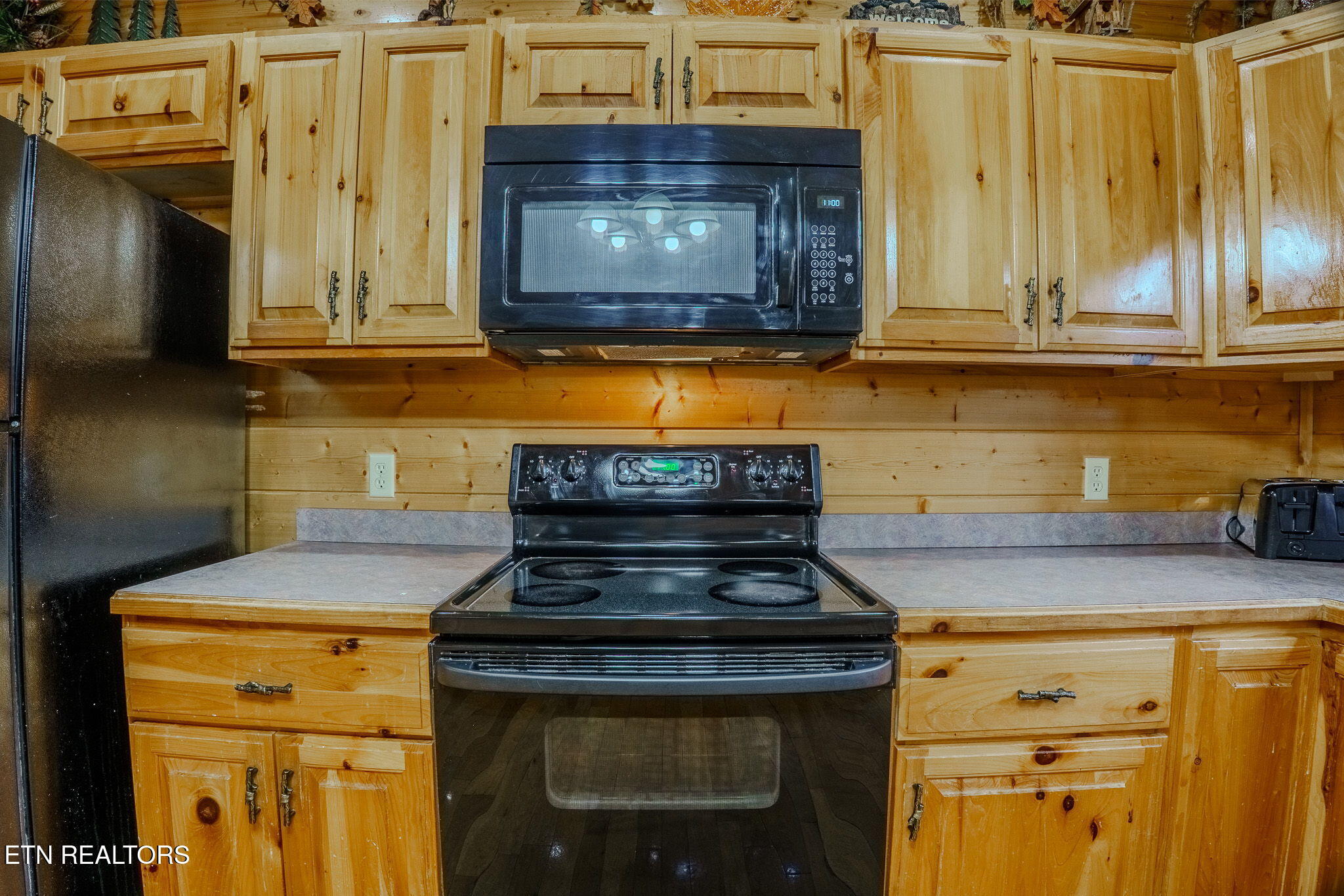 4170 Chamberlain Lane Sevierville, TN 37862 - Photo 8 of 52 7-web-or-mls-_DSC4441-HDR