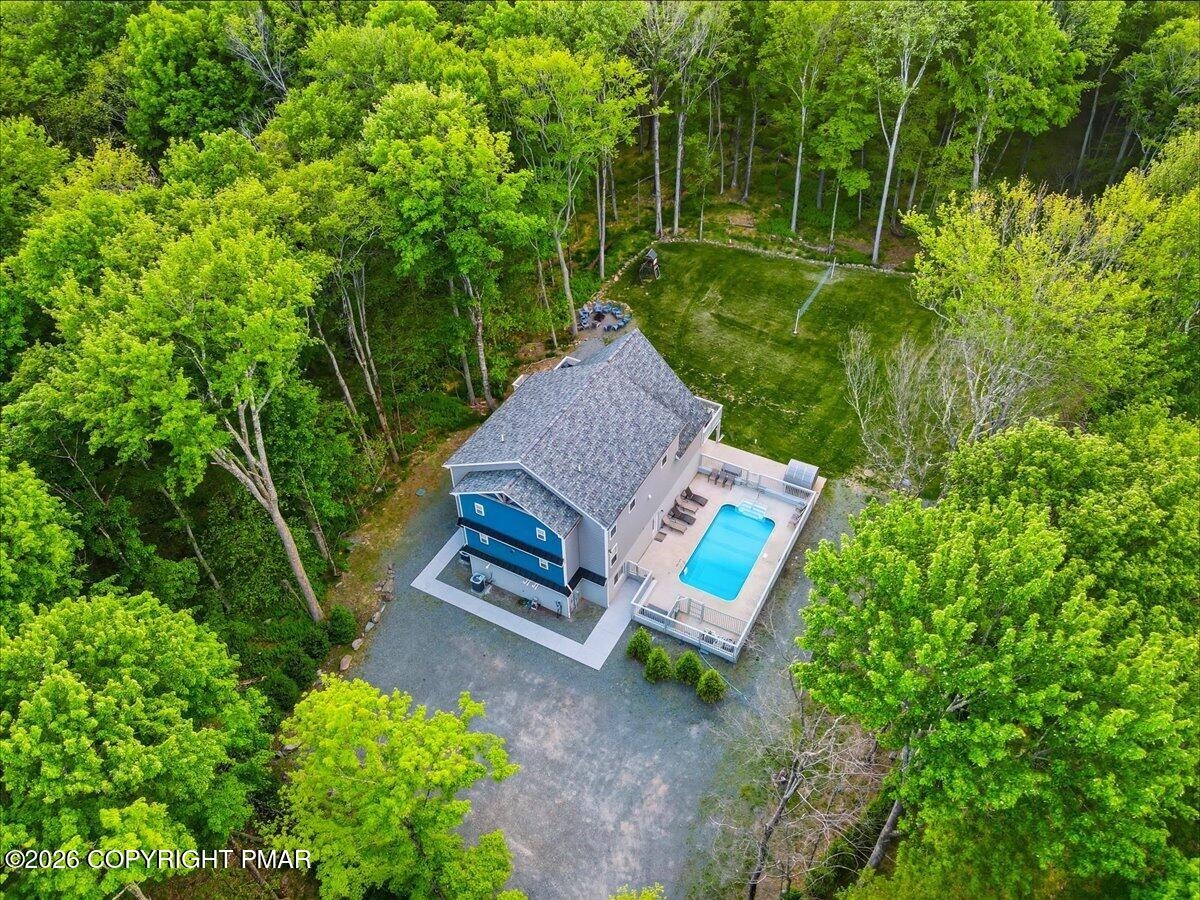 159 Robyn Lane Pocono Lake, PA 18347 - Photo 82 of 82 041-Photo-41
