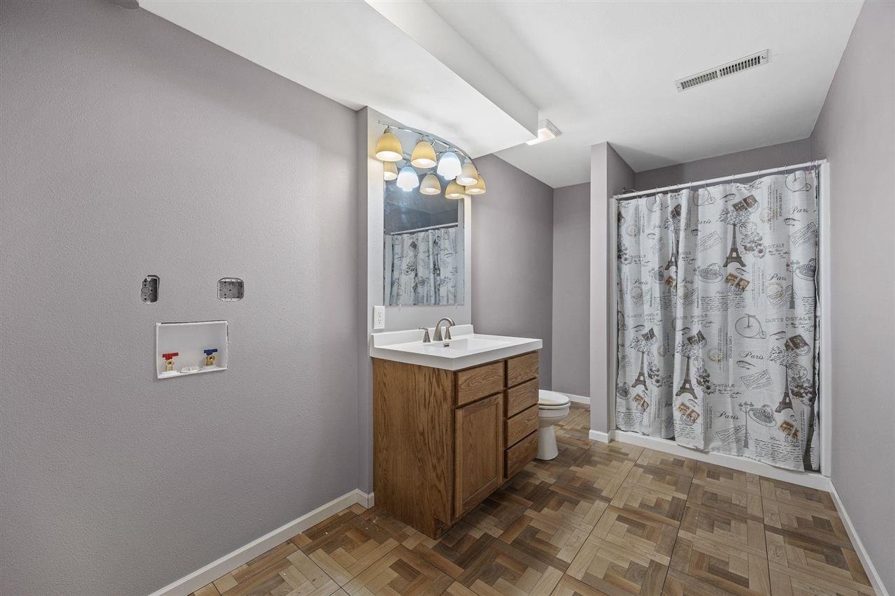 2277 Holiday Road Coralville, IA 52241 - Photo 23 of 29 Gallery Image 23