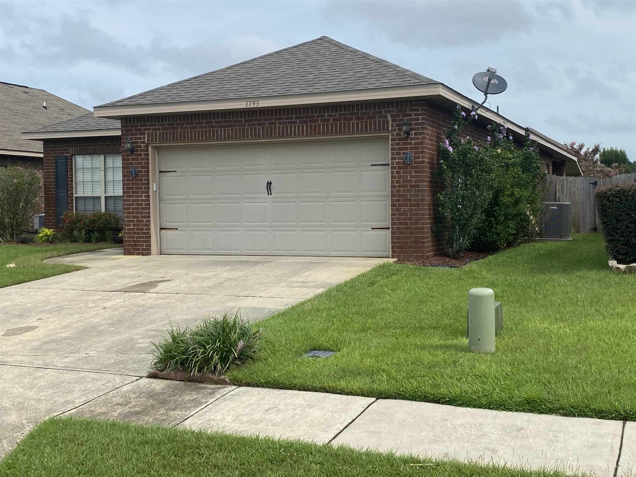 1793 Arcadia Drive Foley, AL 36535 - Photo 3 of 21