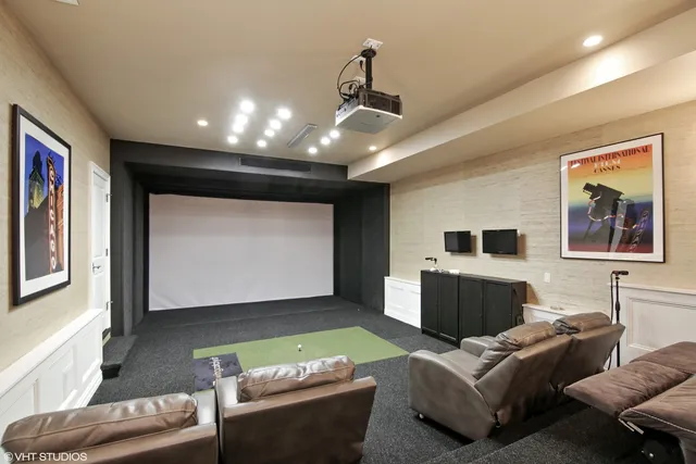 $1,749,000 | 1435 Pfingsten Road, Northbrook, IL 60062