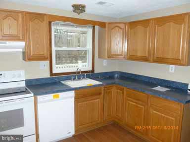 1317 Wickell Road Odenton, MD 21113 - Photo 5 of 21 Kitchen