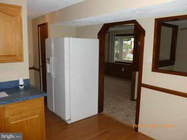 1317 Wickell Road Odenton, MD 21113 - Photo 6 of 21 Kitchen