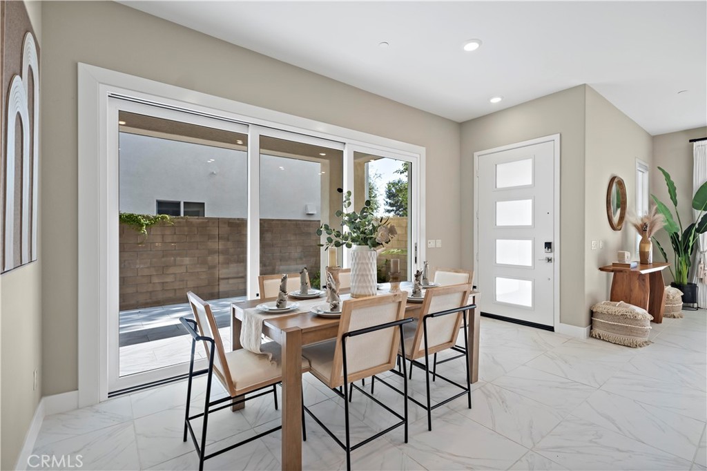 168 Perspective Irvine, CA 92618 - Photo 7 of 62