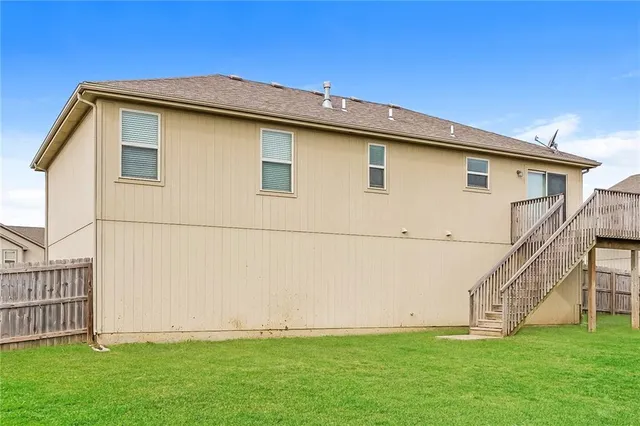 $2,305 | 19119 Corbyn Lane, Smithville, MO 64089