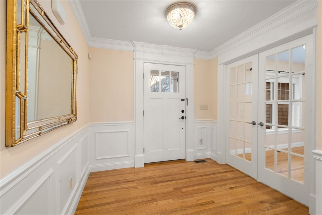 9 River Rock Way, Unit 9 Wayland, MA 01778 - Photo 3 of 39 a view of an empty room