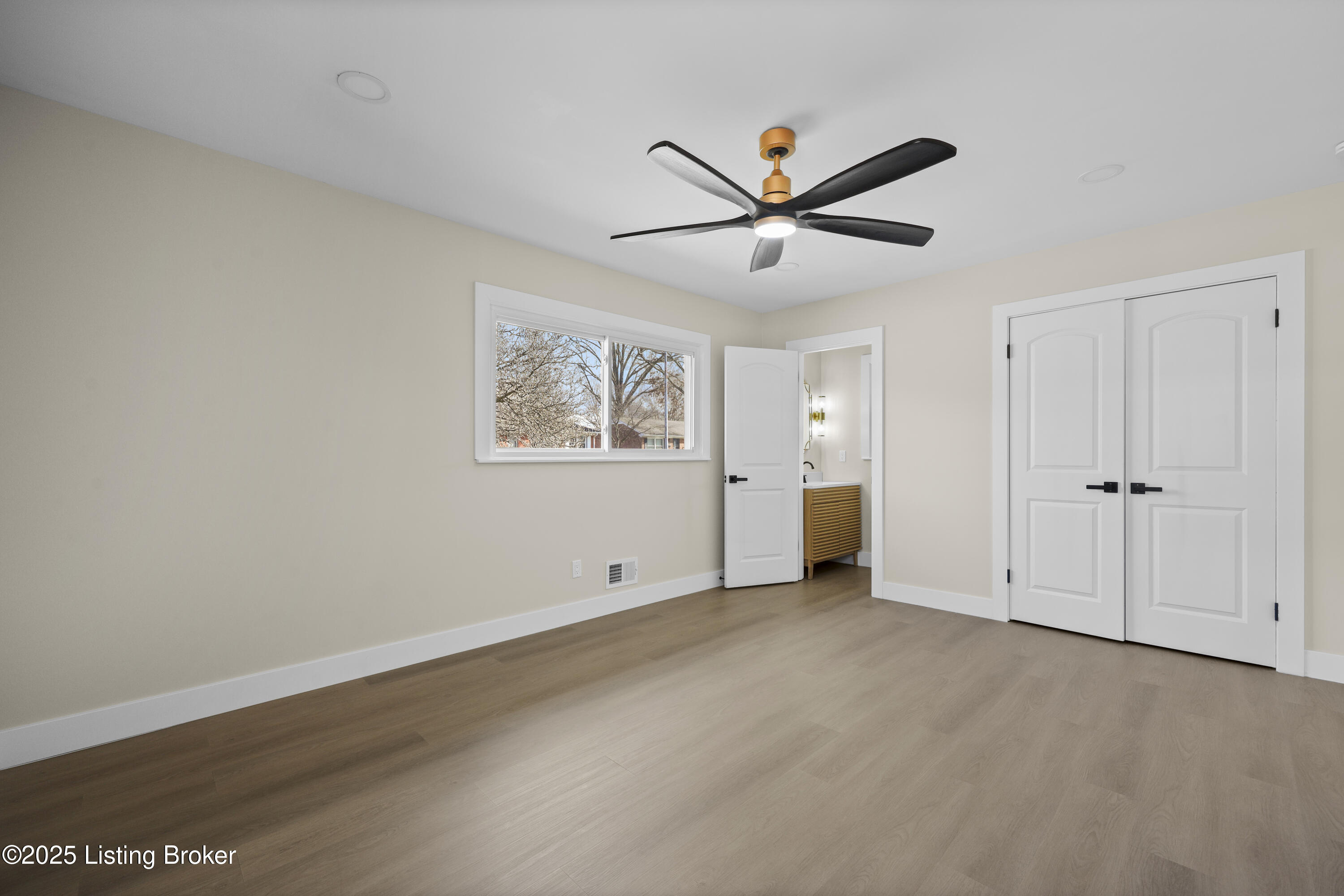 3816 Chatham Road Louisville, KY 40218 - Photo 16 of 30 EOSR9433