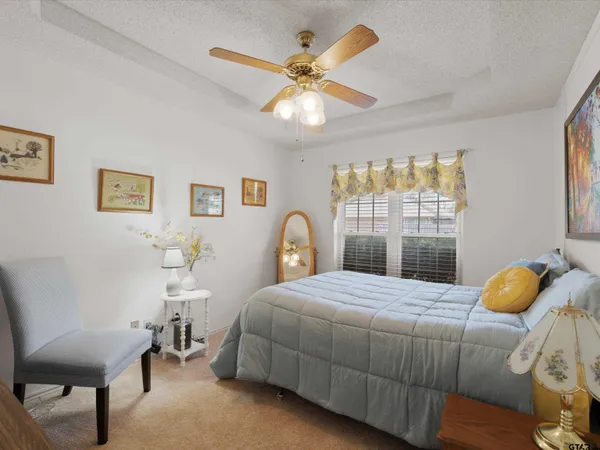 $324,900 | 306 Pueblo Drive, Gilmer, TX 75644