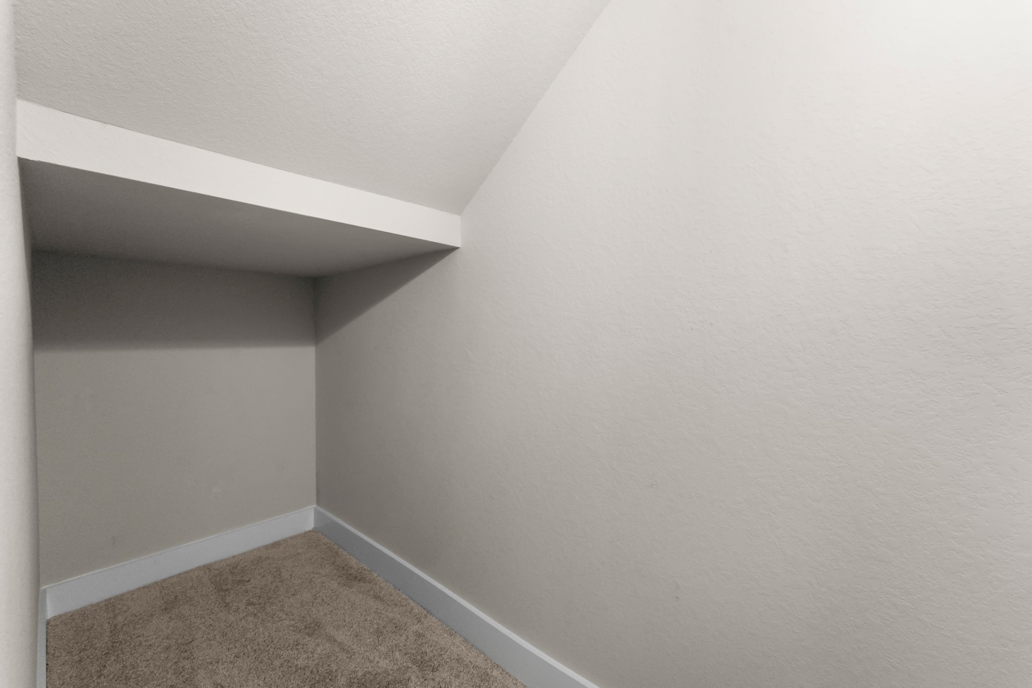 18423 Windy Knl Way Houston, TX 77084 - Photo 18 of 39 a view of small space